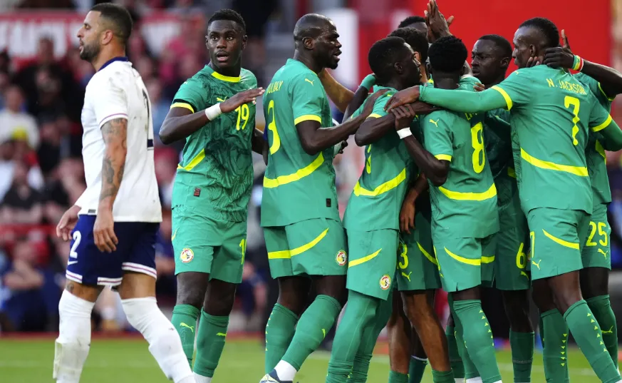 Tuchel's Tactical Conundrum and the "Weight of the Shirt"