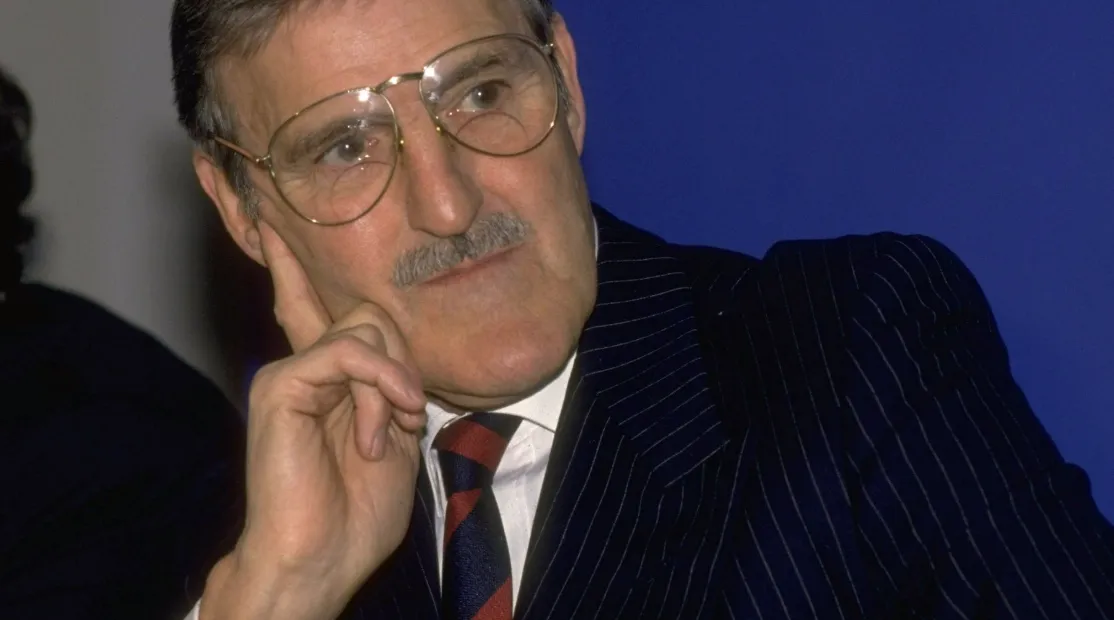 The Familiar Face in Broadcasting