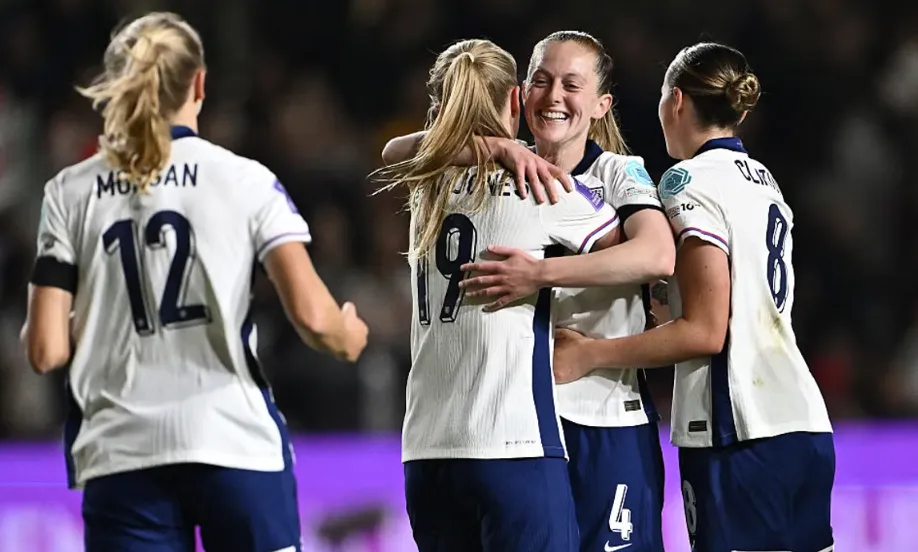 Setting the Stage at Molineux